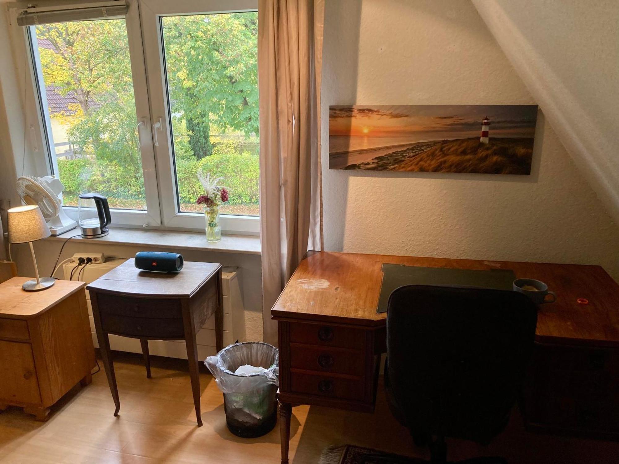 Privatzimmer Am Volkspark - Naehe Arenen Und Trabrennbahn Hamburg Exterior photo